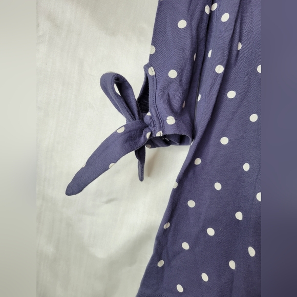 COPY - Old Navy polka dot tunic, 3/4 sleeves - Picture 2 of 7